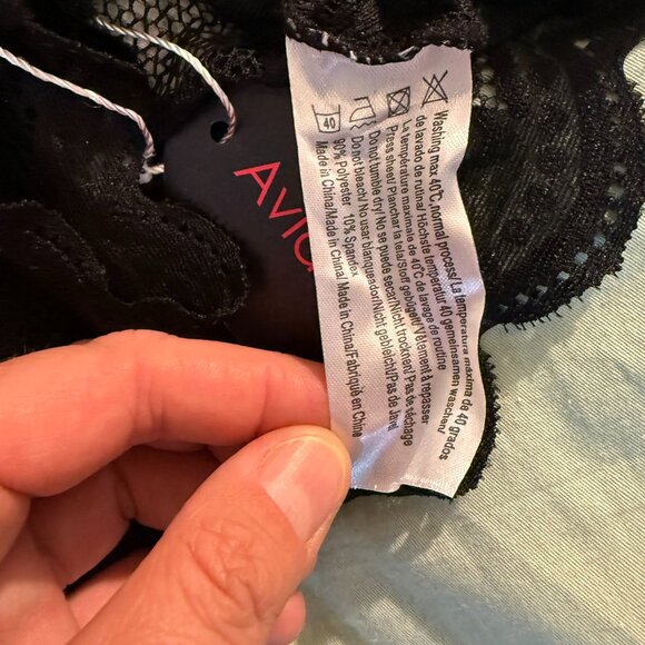 Black Lace Teddy, V-neck, Snap crotch - NWT - Picture 3 of 8